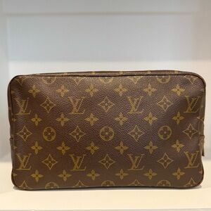 Louis Vuitton Vintage Monogram Trousse 28”Cosmetic Pouch